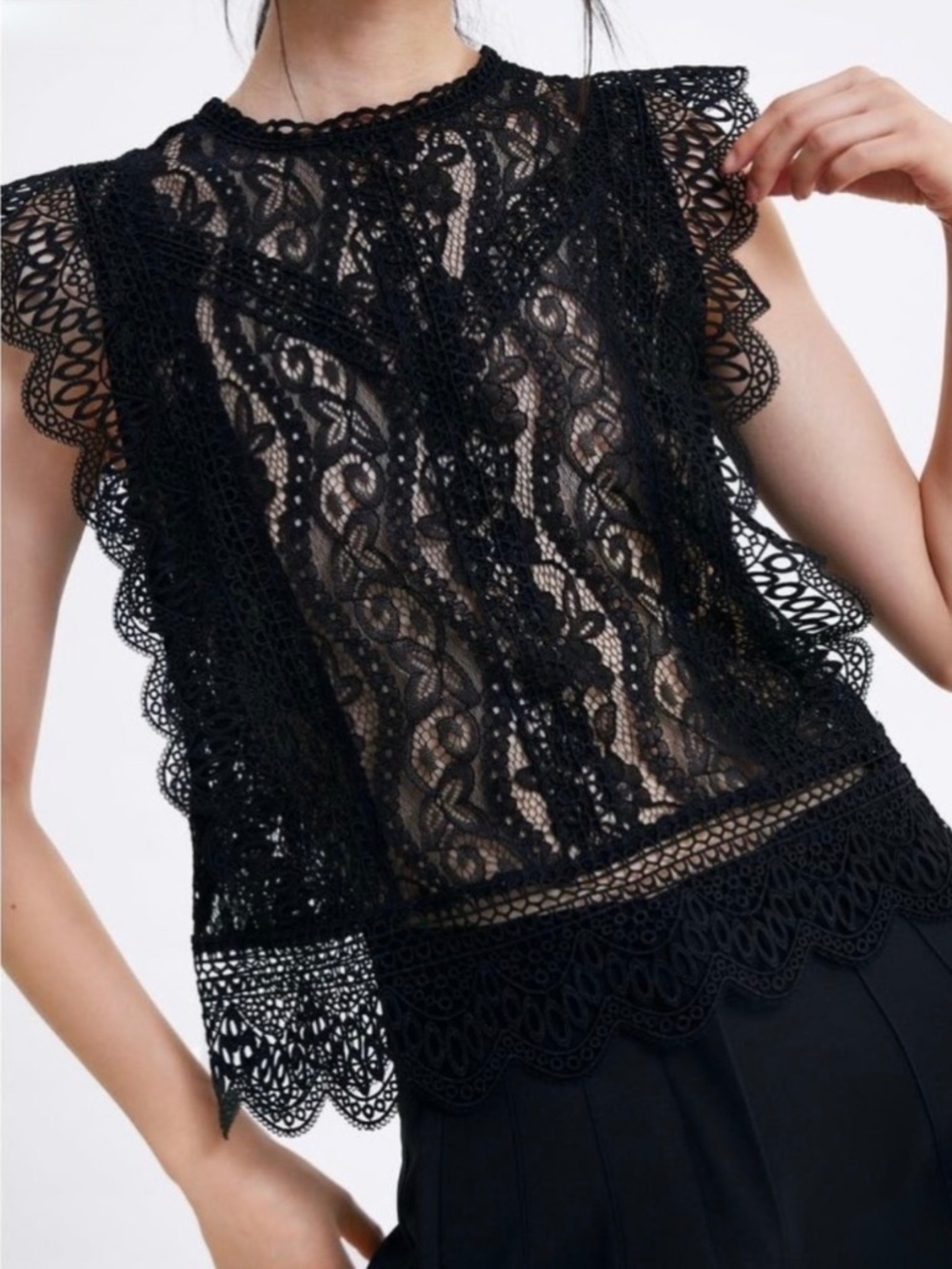 NWT [ZARA] WOW! Black Sleeveless Sheer Lace  Boxy Blouse Top | Large